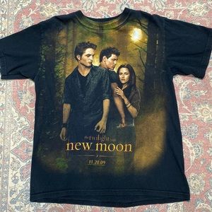 New Moon Twilight Saga Movie T Shirt Edward Bella Jacob 2009 Juniors L Women S/M